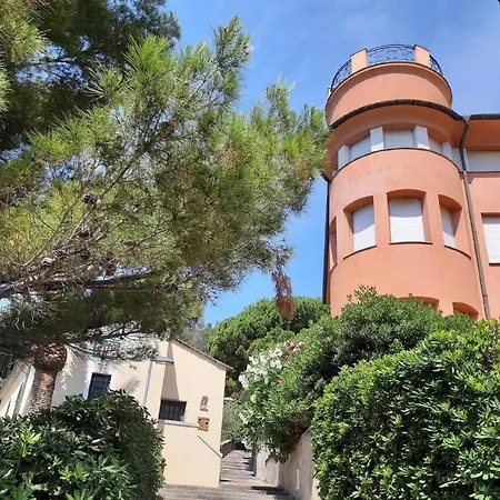 Ferienwohnung Fur 4 Personen Ca 60 M In Bonassola, Italienische Riviera Italienische Westkuste Apartment *